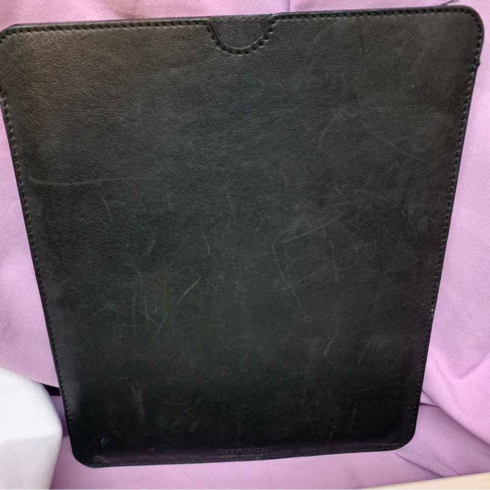 Givenchy 100% Leather Case For Apple iPads Classic! Rare For Sale! Retail $899!